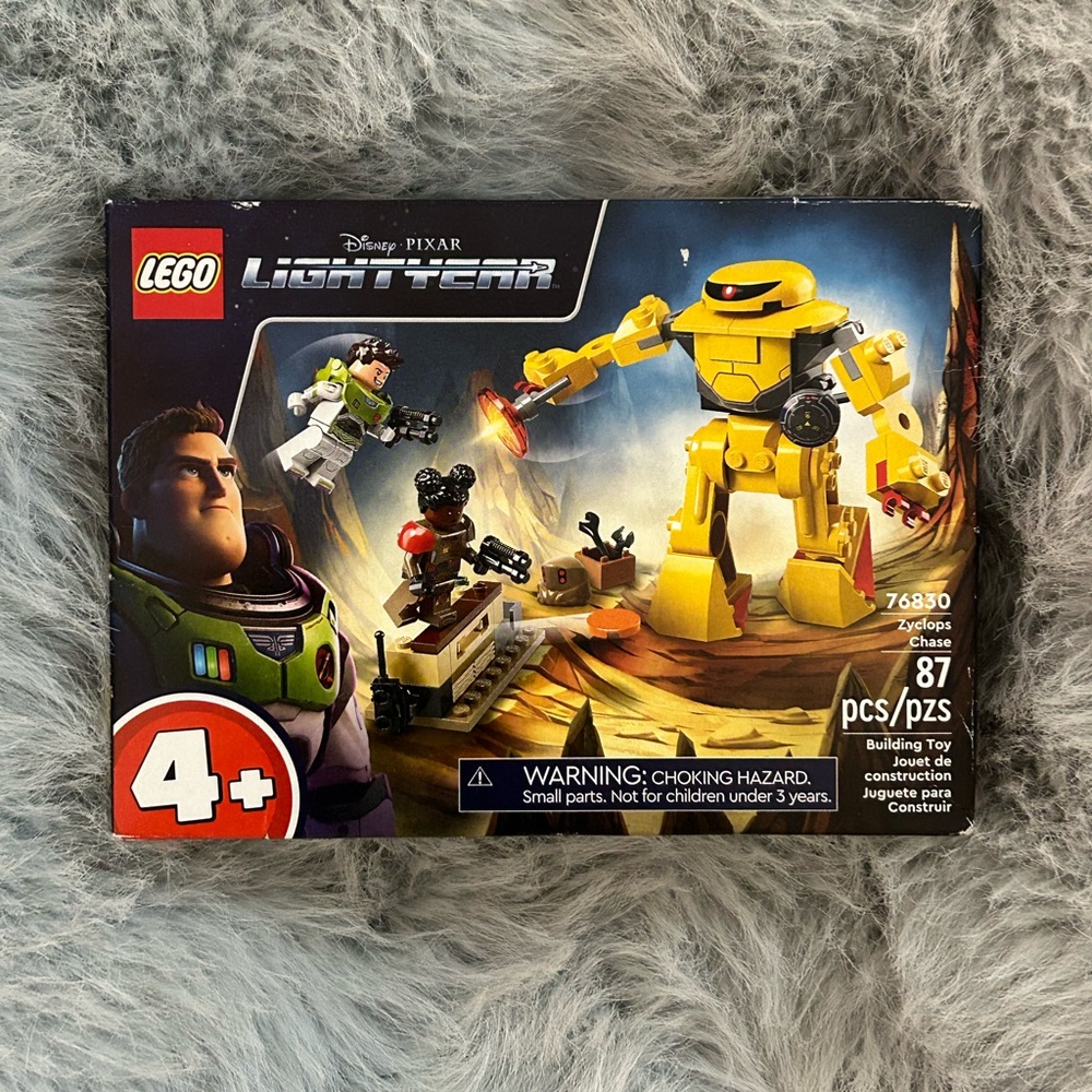 LEGO Disney Pixar Lightyear - Zyclops Chase Set # 76830 with Buzz Lightyear -NEW